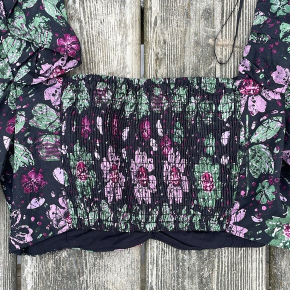 NWOT Zara Cotton Black Floral Ruffle Puff Sleeve Crop Top - Picture 6 of 7